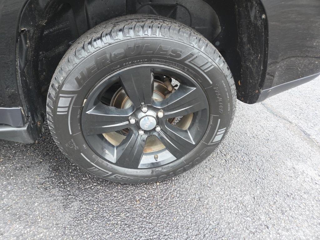 used 2014 Jeep Compass car, priced at $10,085