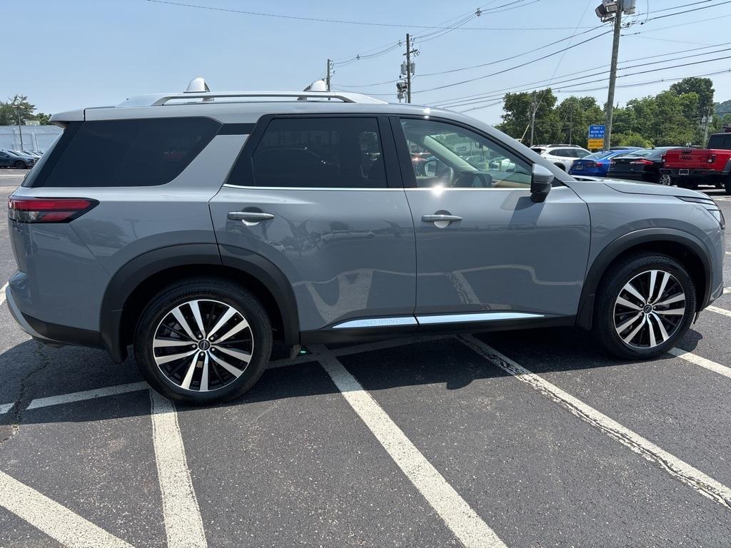 used 2024 Nissan Pathfinder car, priced at $45,750