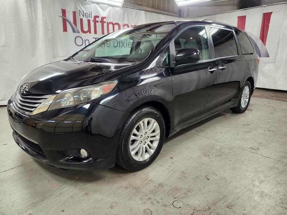 used 2016 Toyota Sienna car, priced at $13,292