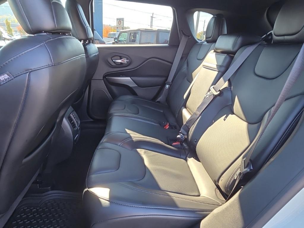 used 2019 Jeep Cherokee car, priced at $17,850