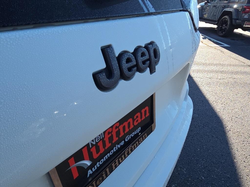 used 2019 Jeep Cherokee car, priced at $17,850