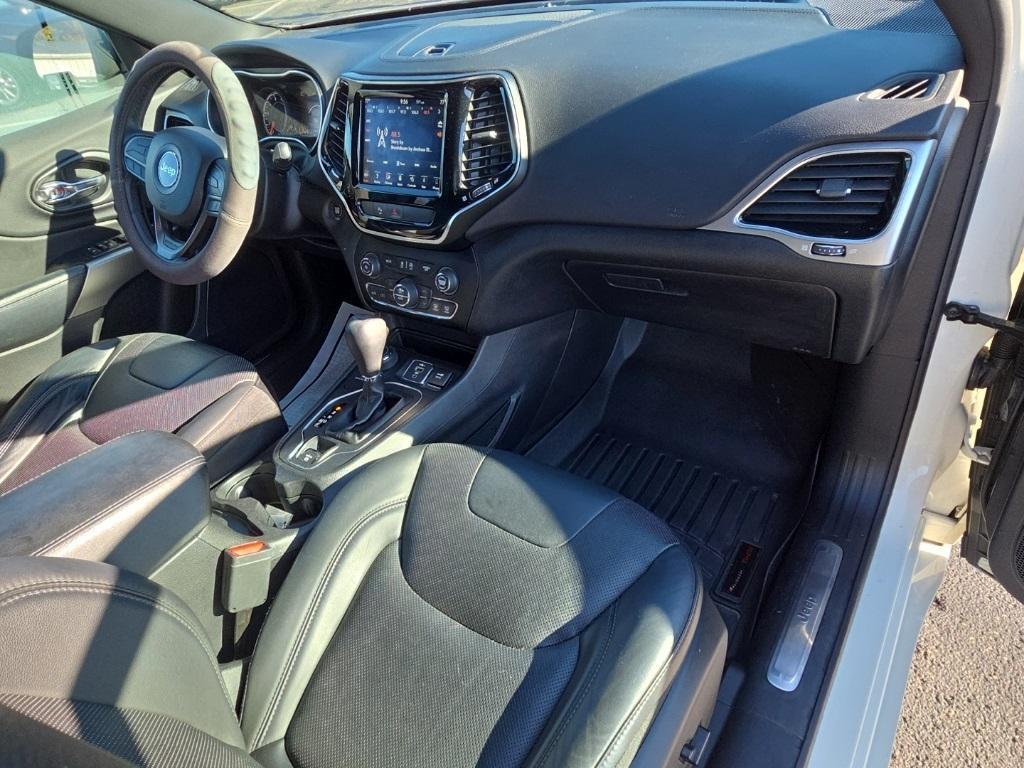 used 2019 Jeep Cherokee car, priced at $17,850
