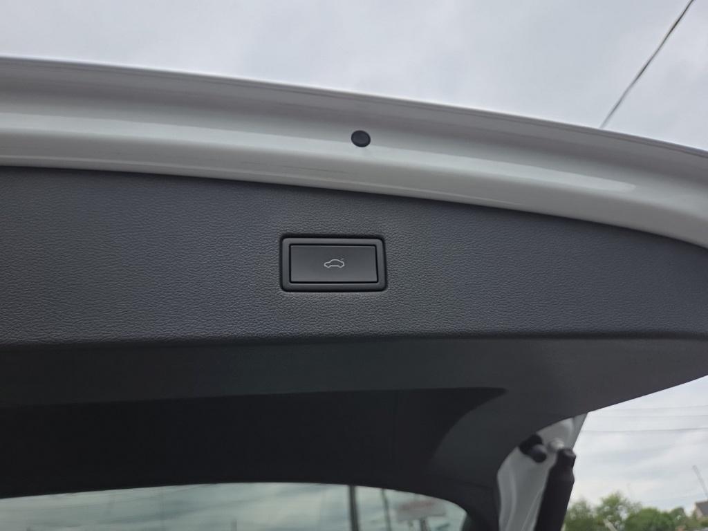 used 2022 Volkswagen Tiguan car, priced at $21,163