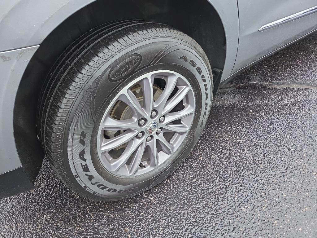 used 2024 Buick Enclave car, priced at $29,551