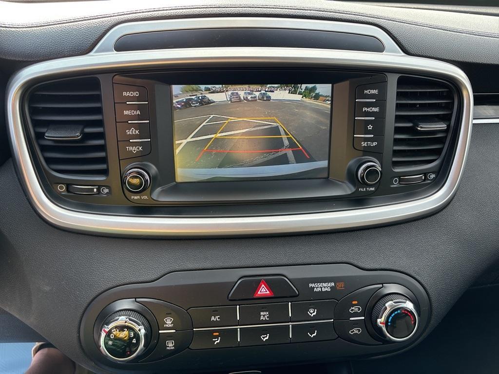 used 2020 Kia Sorento car, priced at $17,242
