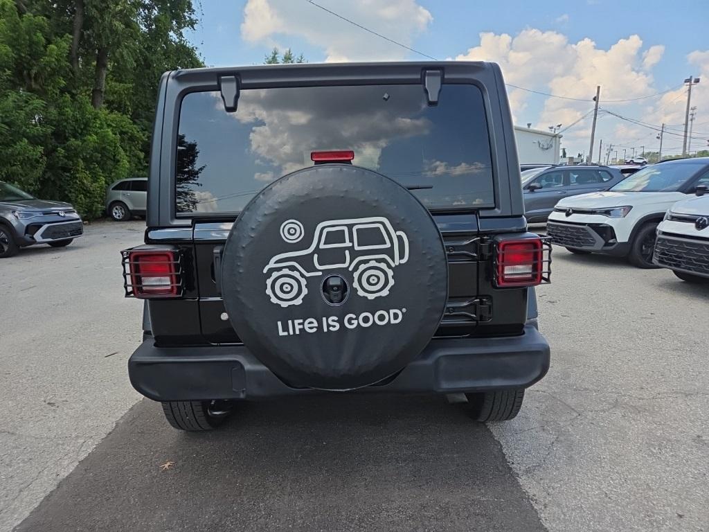 used 2018 Jeep Wrangler Unlimited car, priced at $22,350