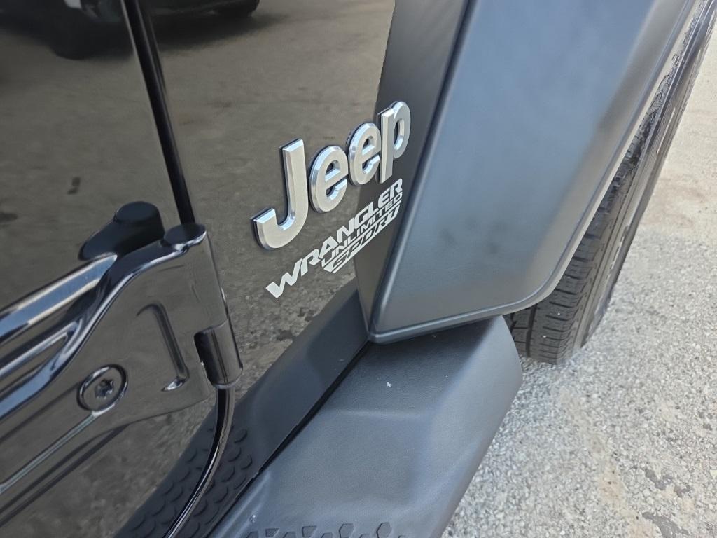 used 2018 Jeep Wrangler Unlimited car, priced at $22,350