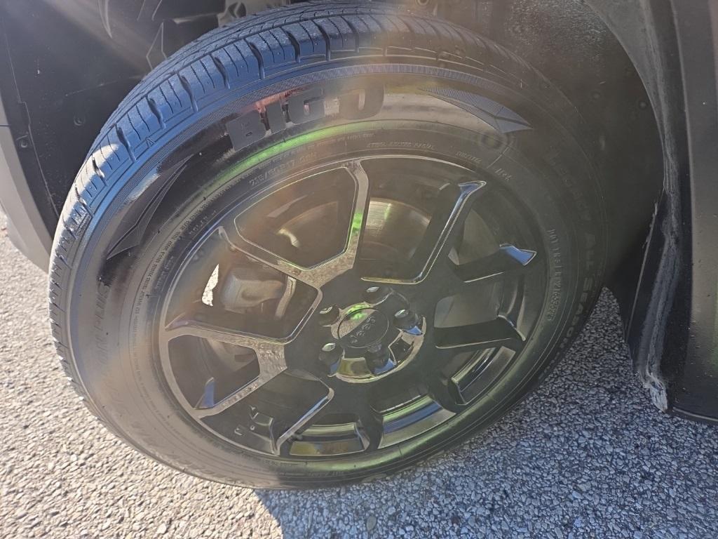 used 2019 Jeep Renegade car, priced at $10,555