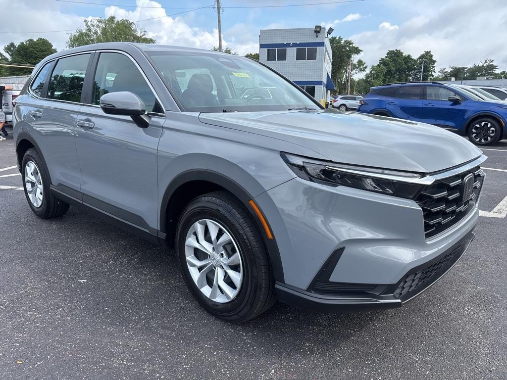 used 2024 Honda CR-V car, priced at $29,404