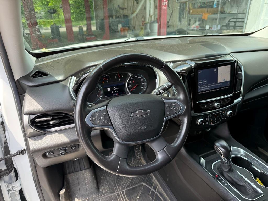 used 2021 Chevrolet Traverse car, priced at $27,937