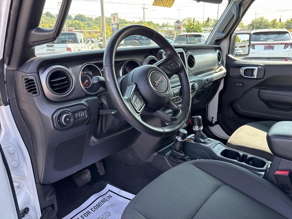 used 2022 Jeep Wrangler Unlimited car, priced at $28,787