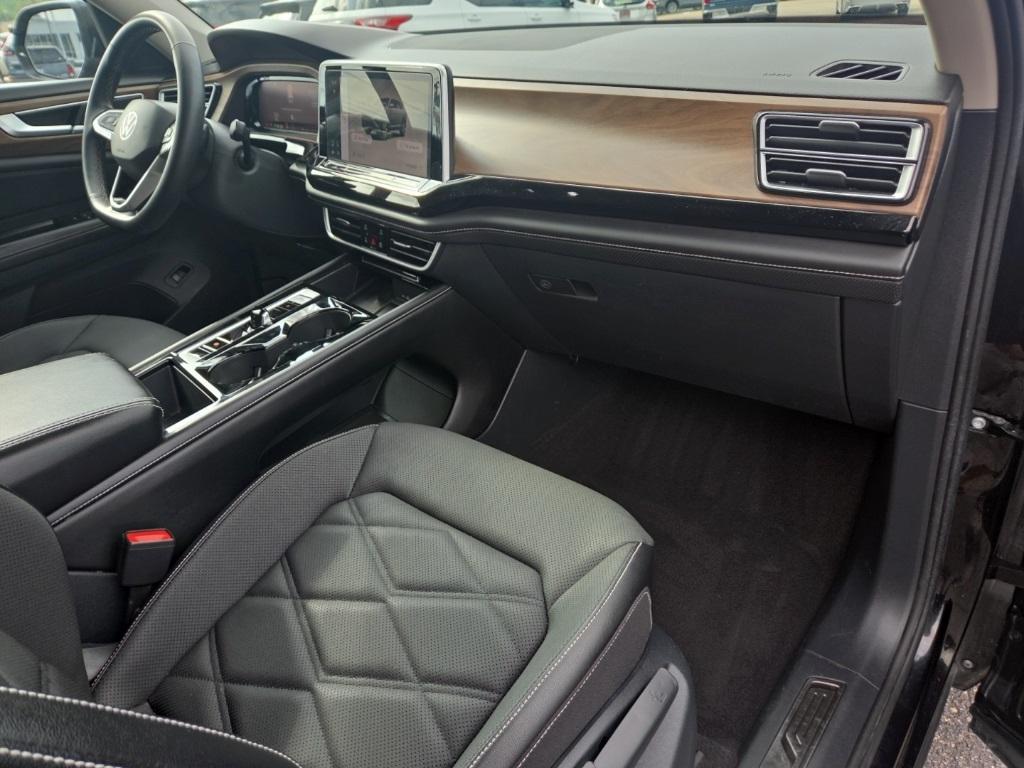 used 2024 Volkswagen Atlas car, priced at $31,536