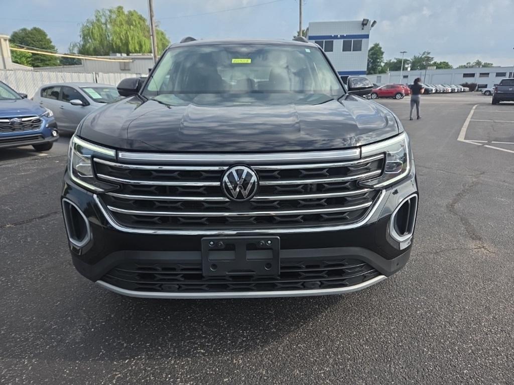 used 2024 Volkswagen Atlas car, priced at $31,536