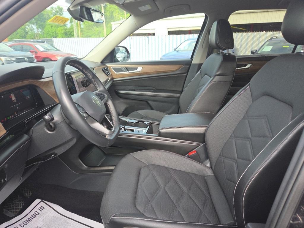 used 2024 Volkswagen Atlas car, priced at $31,536