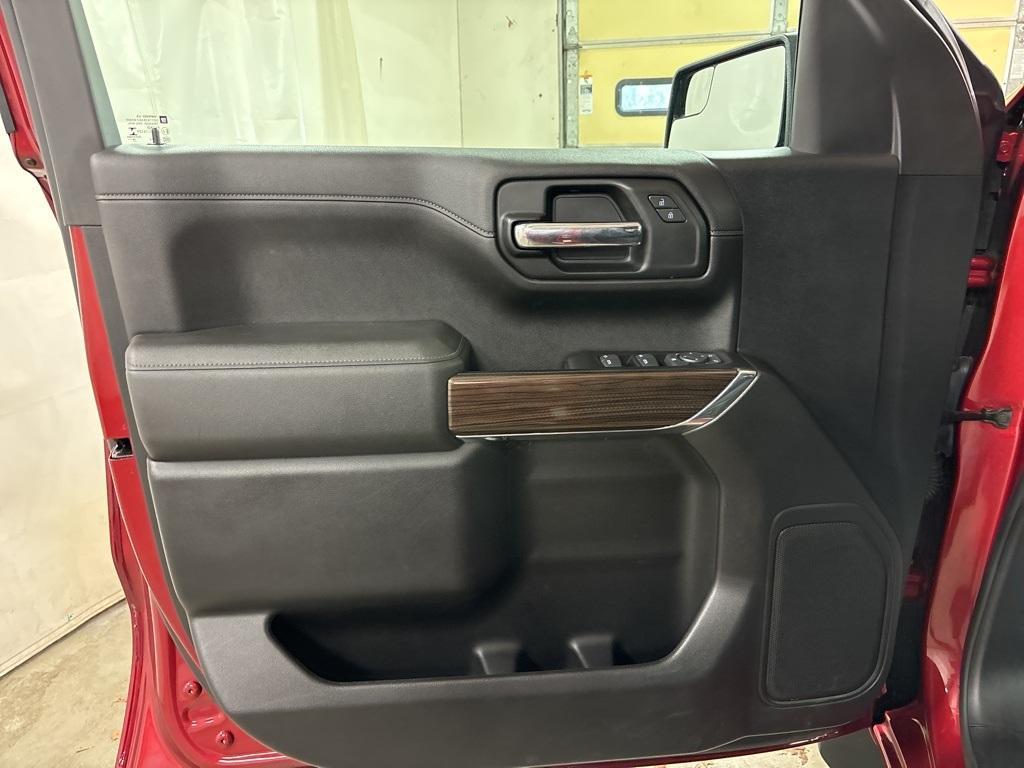 used 2019 Chevrolet Silverado 1500 car, priced at $32,721