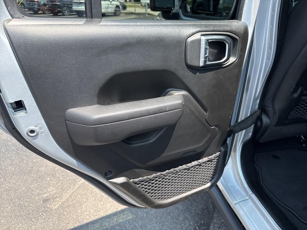 used 2023 Jeep Gladiator car, priced at $42,335
