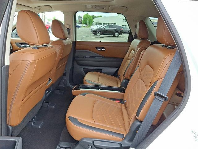 used 2024 Nissan Pathfinder car, priced at $45,397