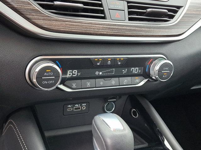 used 2022 Nissan Altima car, priced at $23,900