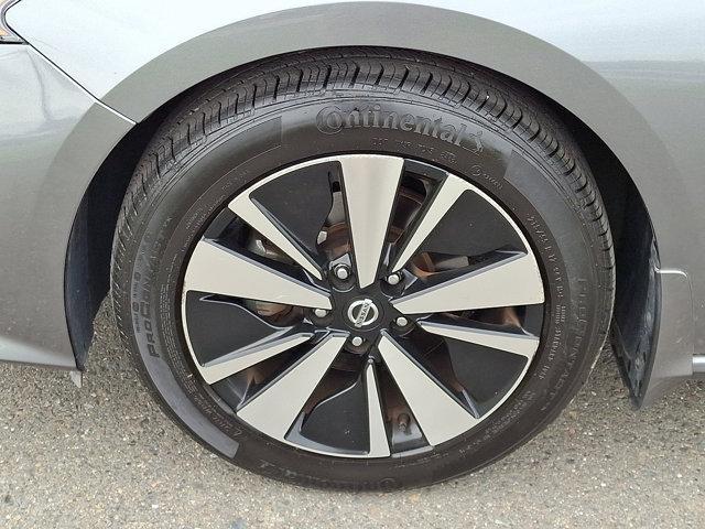 used 2022 Nissan Altima car, priced at $23,900