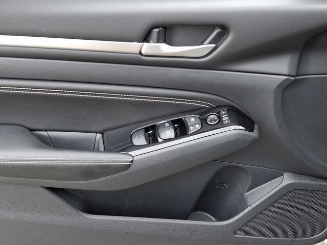 used 2022 Nissan Altima car, priced at $23,900