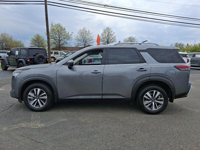 used 2024 Nissan Pathfinder car, priced at $39,199