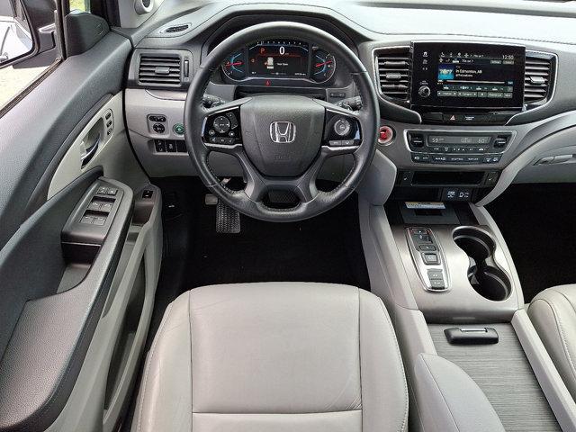 used 2021 Honda Pilot car, priced at $27,900