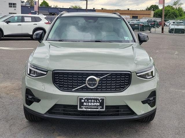 used 2023 Volvo XC40 car, priced at $39,200