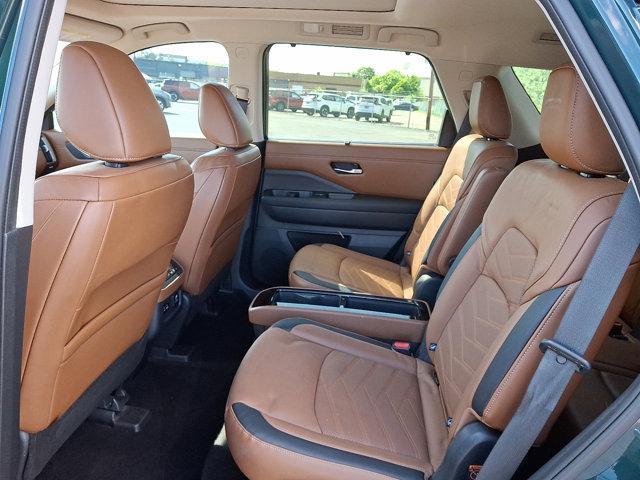 used 2022 Nissan Pathfinder car, priced at $35,900