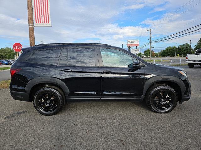 used 2022 Honda Pilot car, priced at $32,800