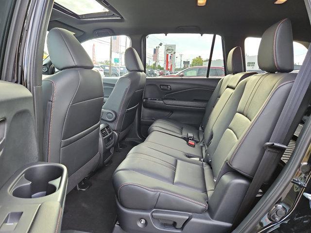 used 2022 Honda Pilot car, priced at $32,800