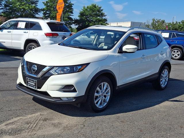 used 2022 Nissan Rogue Sport car, priced at $23,900