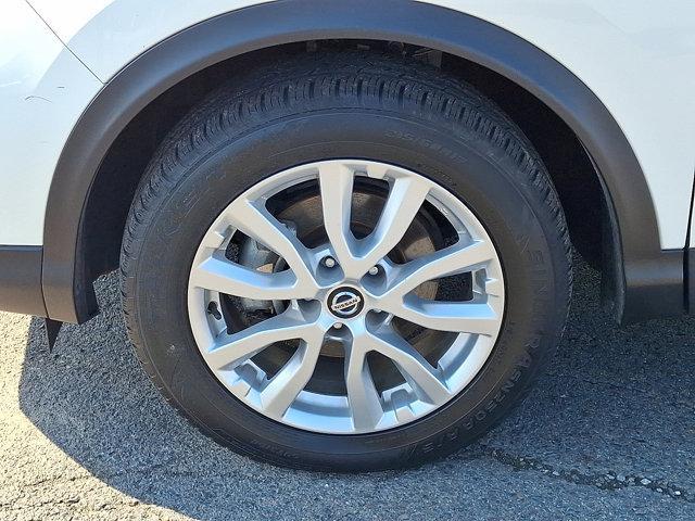 used 2022 Nissan Rogue Sport car, priced at $23,900