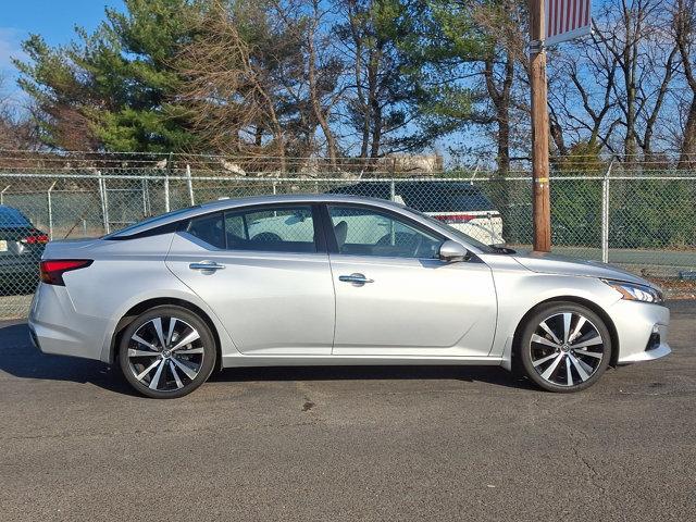 used 2020 Nissan Altima car, priced at $22,900