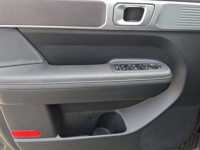 used 2024 Hyundai Santa Fe car, priced at $32,900