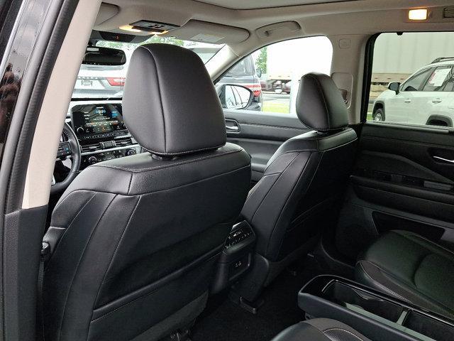 used 2022 Nissan Pathfinder car, priced at $29,900