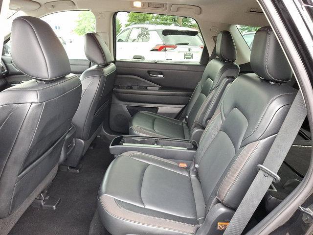 used 2022 Nissan Pathfinder car, priced at $29,900