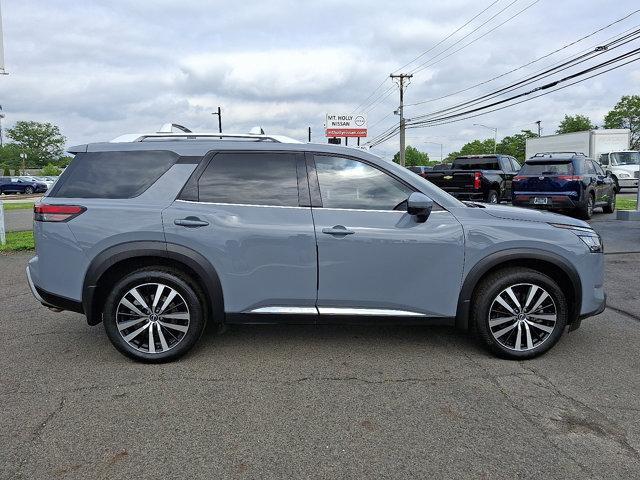 used 2024 Nissan Pathfinder car, priced at $44,900