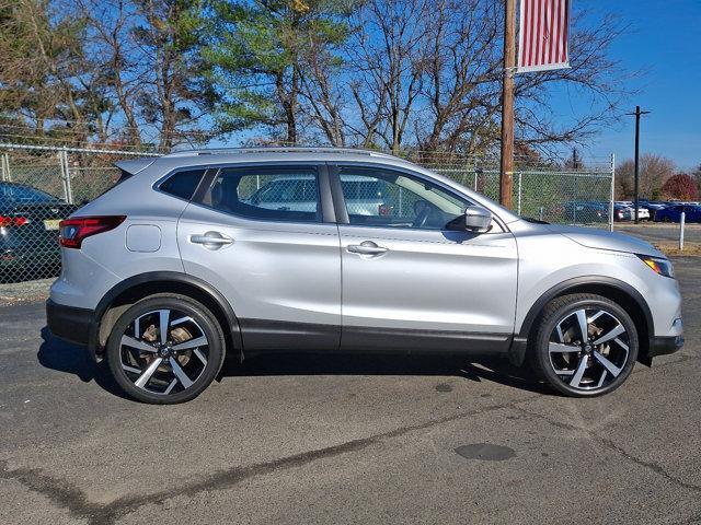 used 2020 Nissan Rogue Sport car, priced at $22,800