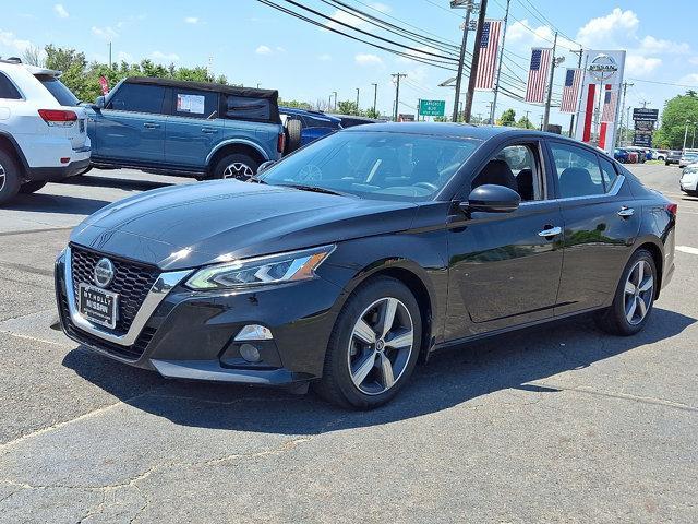 used 2019 Nissan Altima car, priced at $18,900