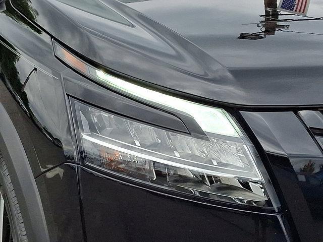 used 2023 Nissan Pathfinder car, priced at $40,200