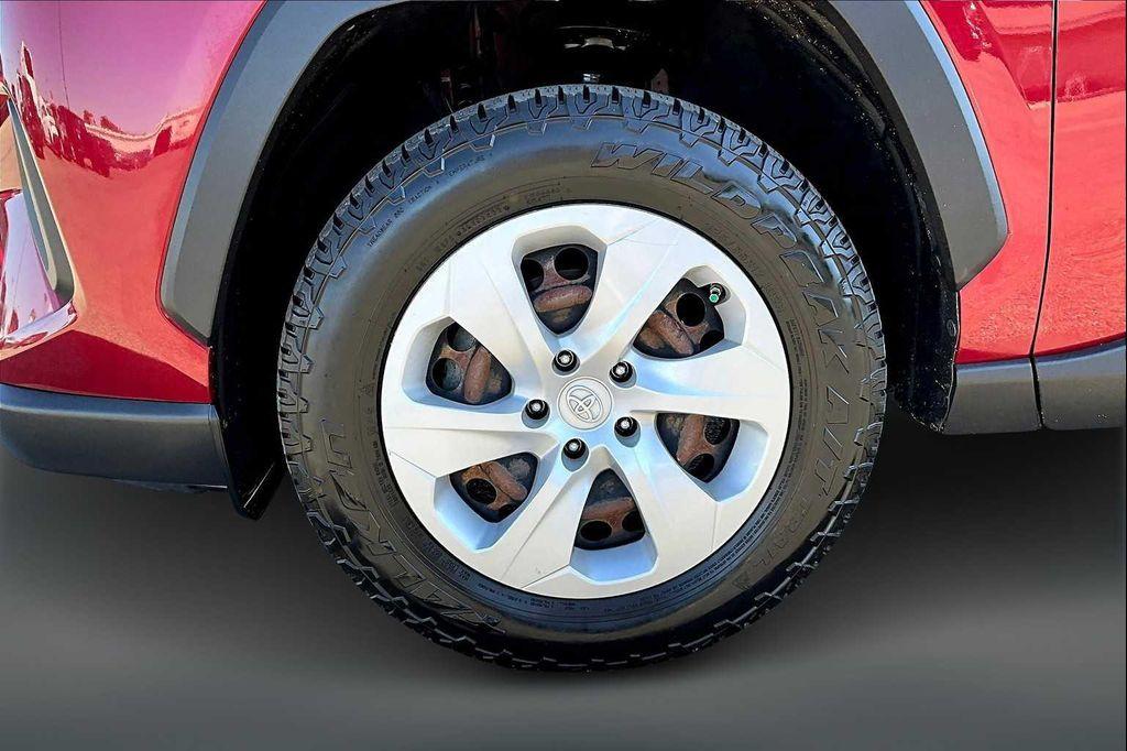used 2019 Toyota RAV4 car, priced at $22,988