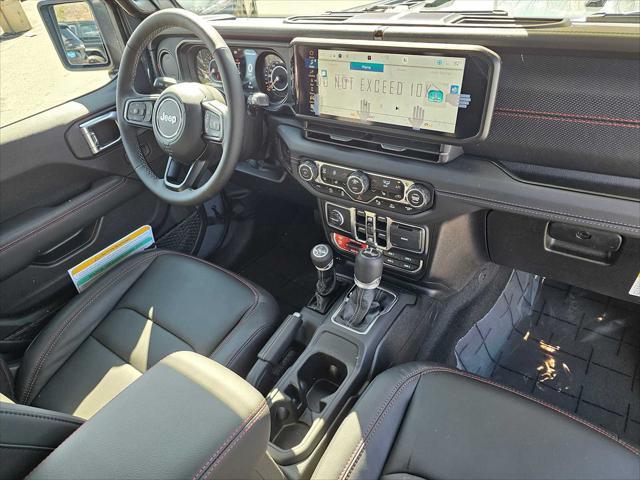 new 2025 Jeep Wrangler car, priced at $71,155