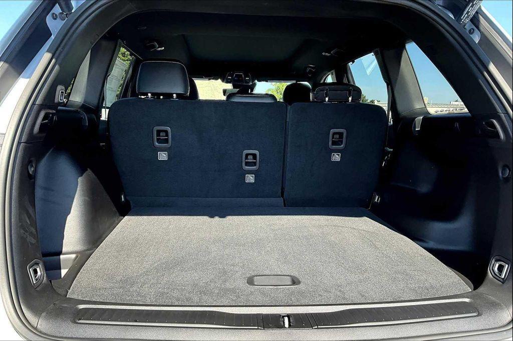 new 2025 Jeep Grand Cherokee car, priced at $47,680