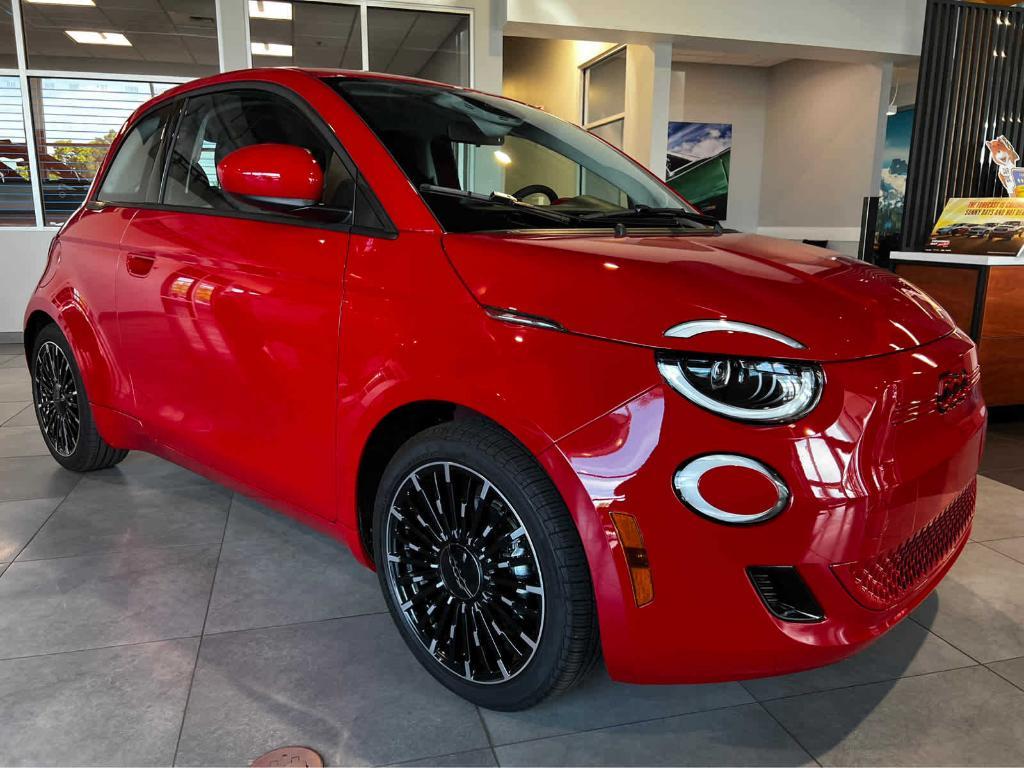 new 2024 FIAT 500e car, priced at $29,499