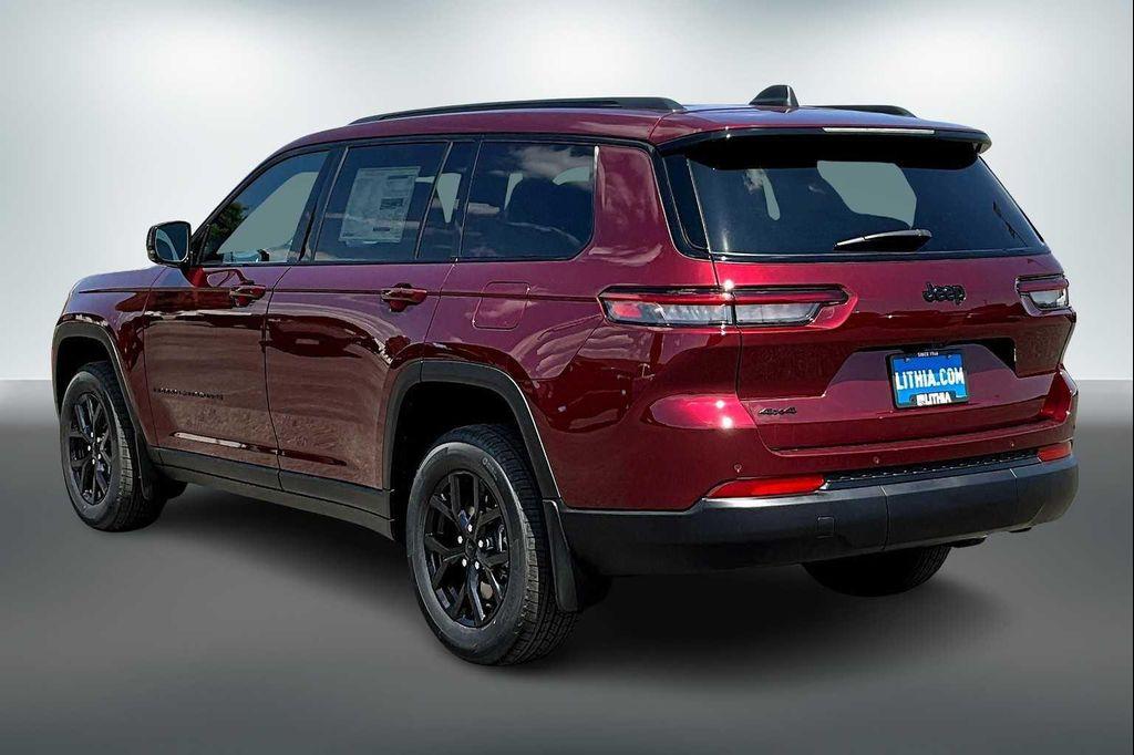 new 2025 Jeep Grand Cherokee L car, priced at $41,997