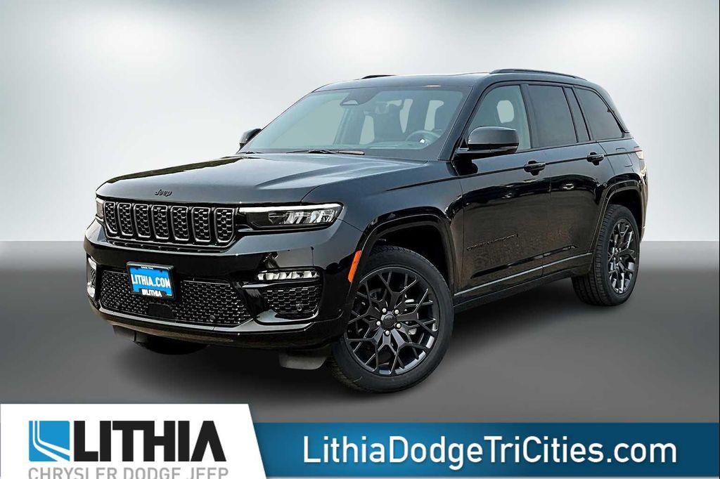 new 2025 Jeep Grand Cherokee car, priced at $69,170