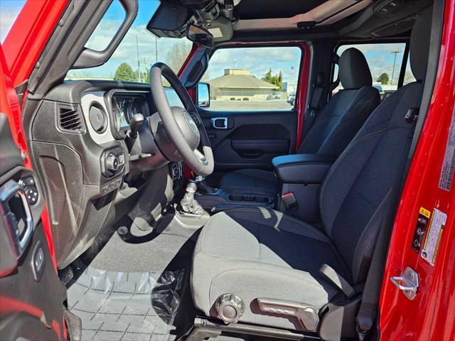 new 2025 Jeep Wrangler car, priced at $50,590