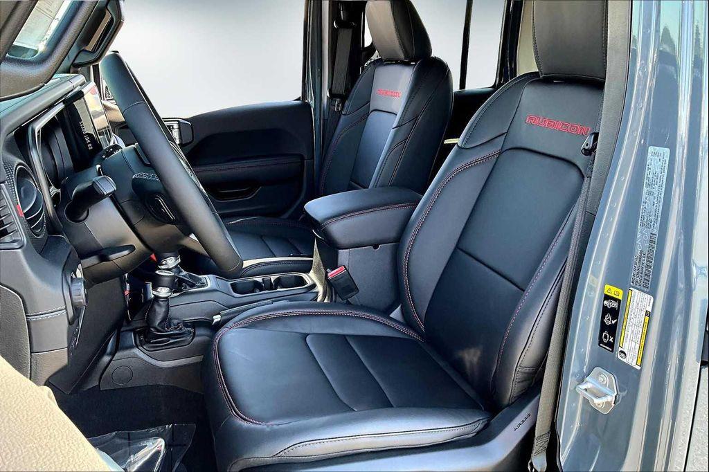 new 2025 Jeep Wrangler car, priced at $68,255