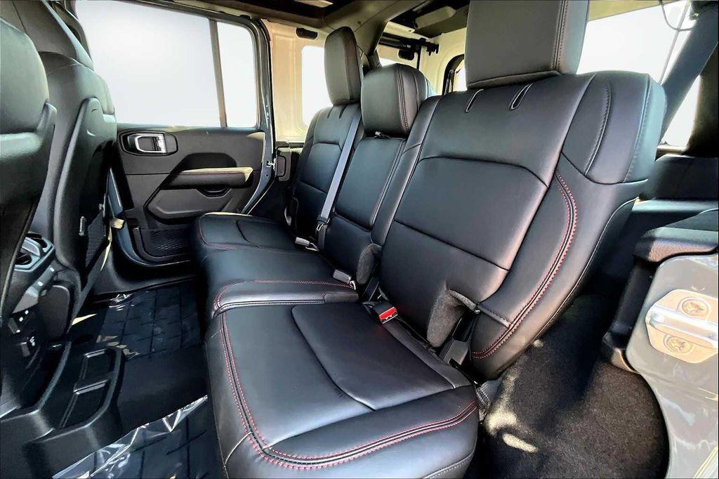 new 2025 Jeep Wrangler car, priced at $68,255