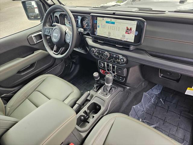 new 2025 Jeep Gladiator car, priced at $57,226